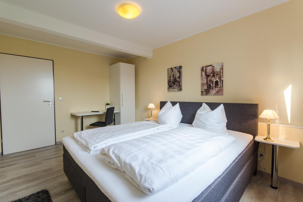 Hotel Zum Jaegerhaus Фреден Екстериор снимка
